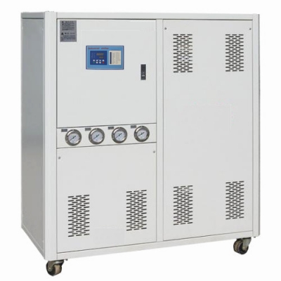 制冷劑對工業(yè)冷水機組蒸發(fā)器壓力與冷凝壓力的影響